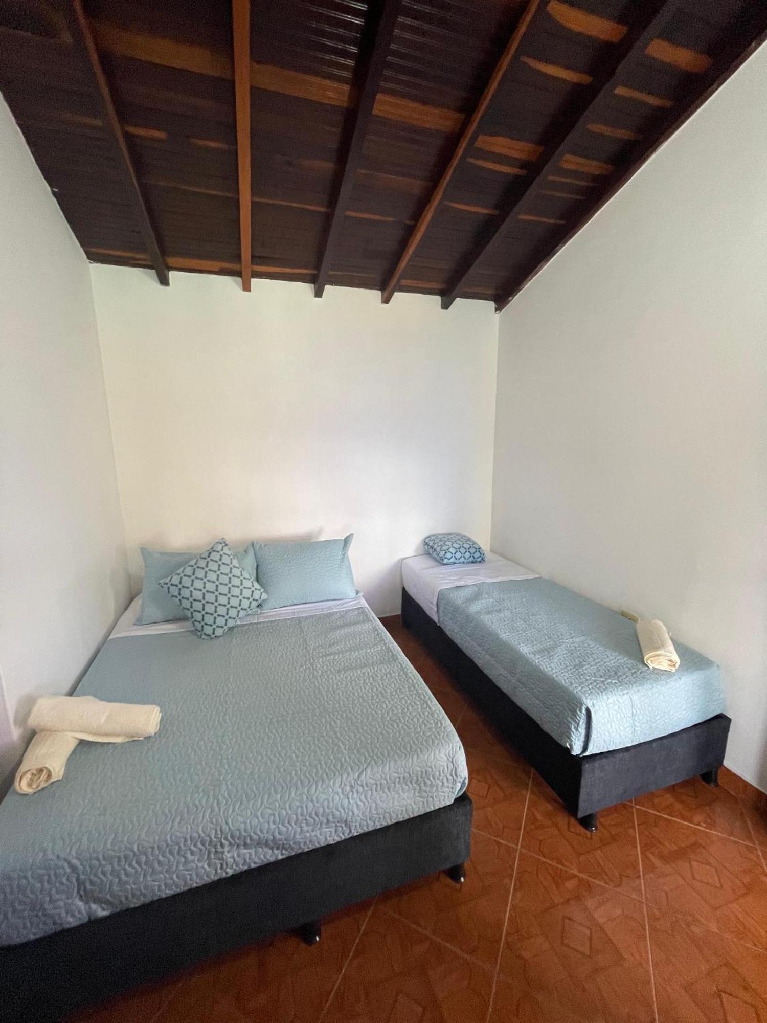 Hostel La Hormiga Barichara Extérieur photo