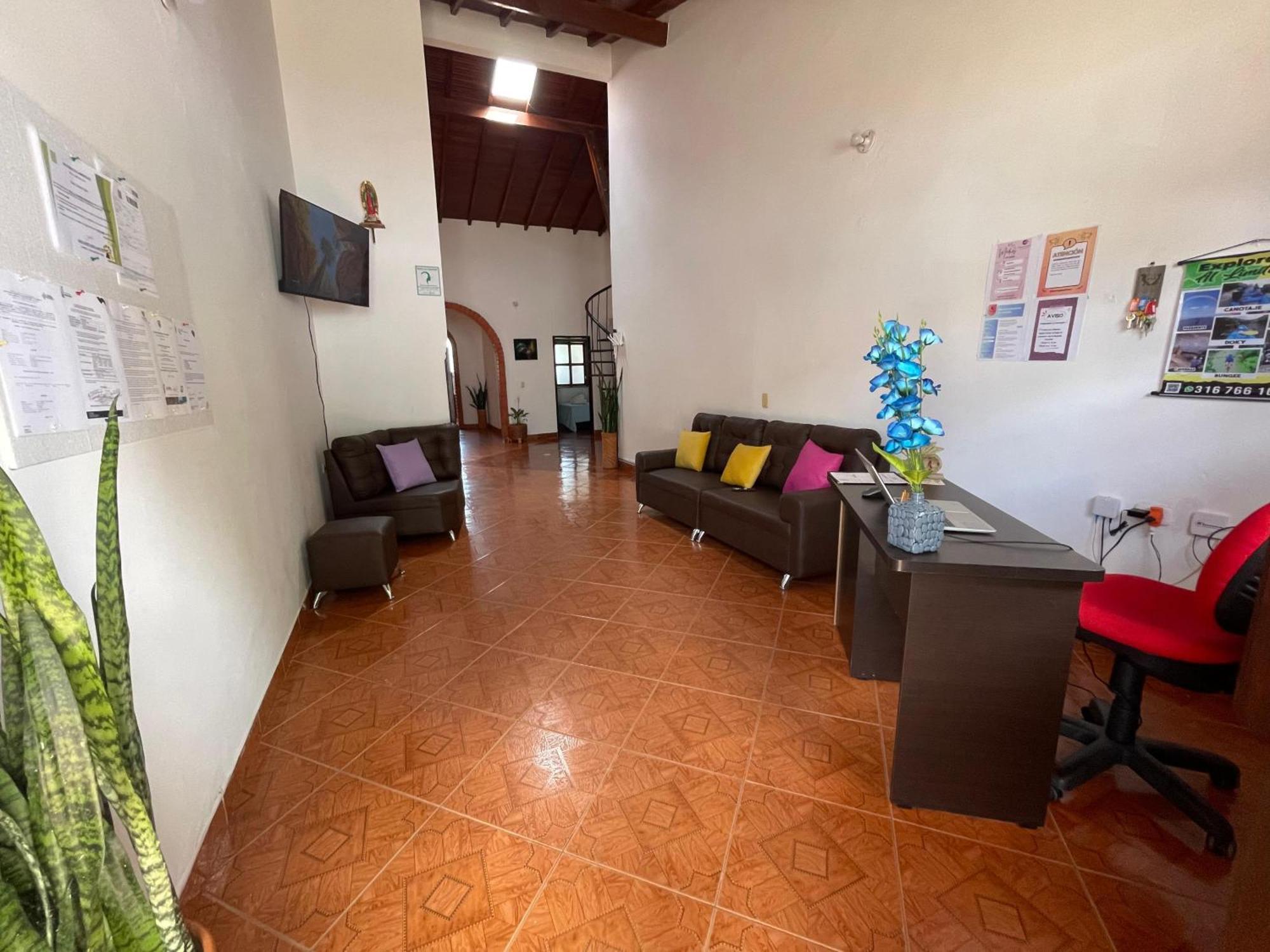 Hostel La Hormiga Barichara Extérieur photo