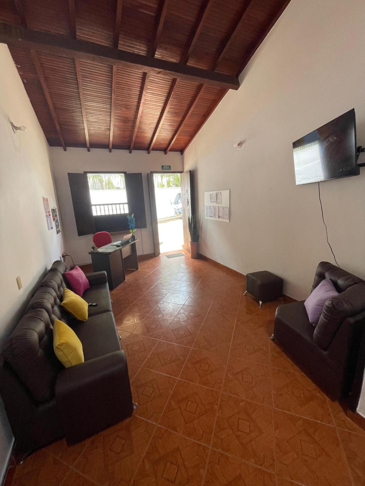 Hostel La Hormiga Barichara Extérieur photo